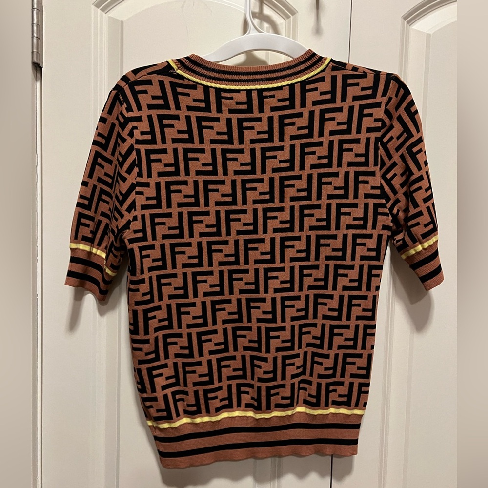 FF FENDI Short sleeve shirt with rare yellow piping.